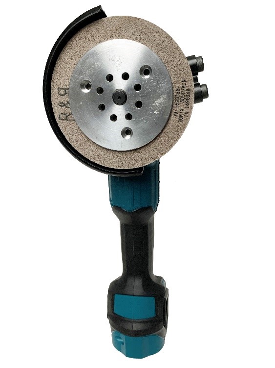 Handschleifgerät zur Scheibenentschichtung